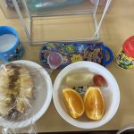 トマトをぱくり🍅